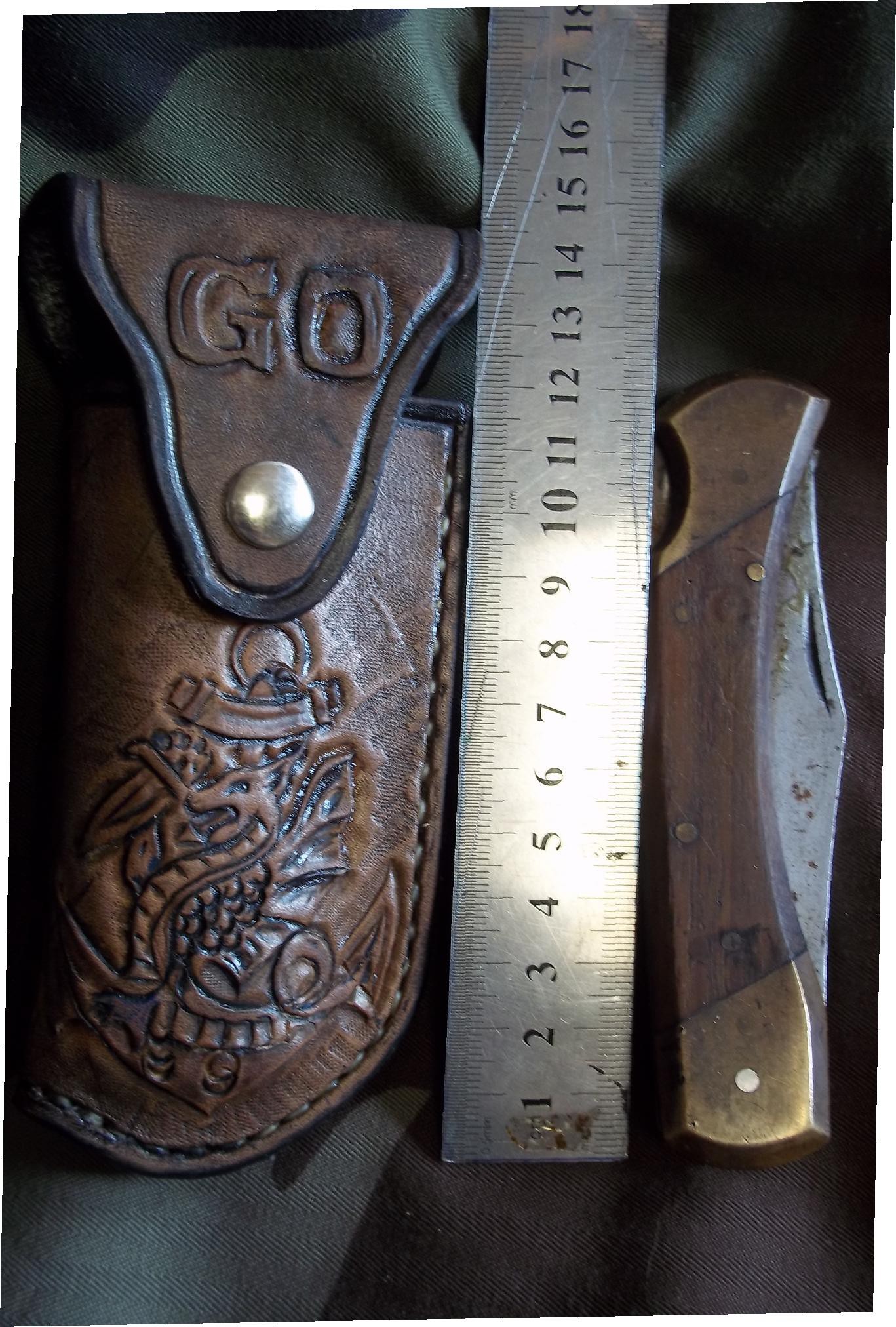 etui a couteaux pliant  8eme RPIMa