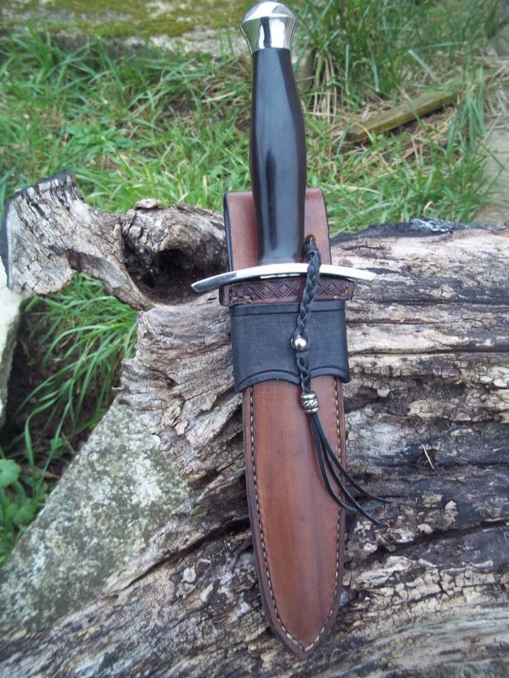 etui  dague de chasse