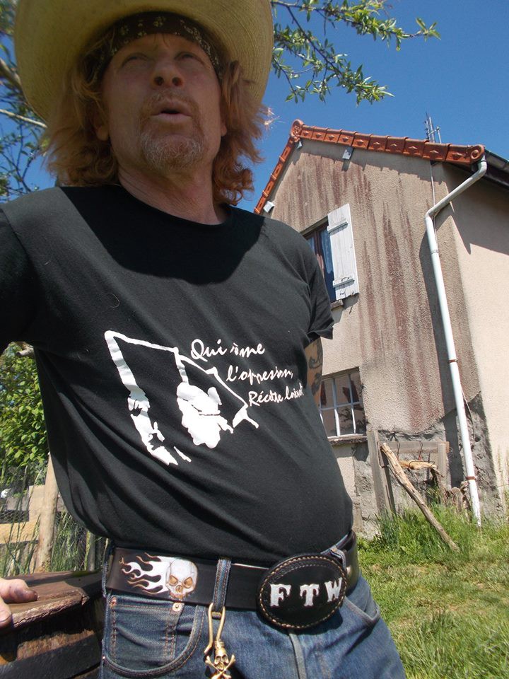 ensenble ceinture  et boucle  -