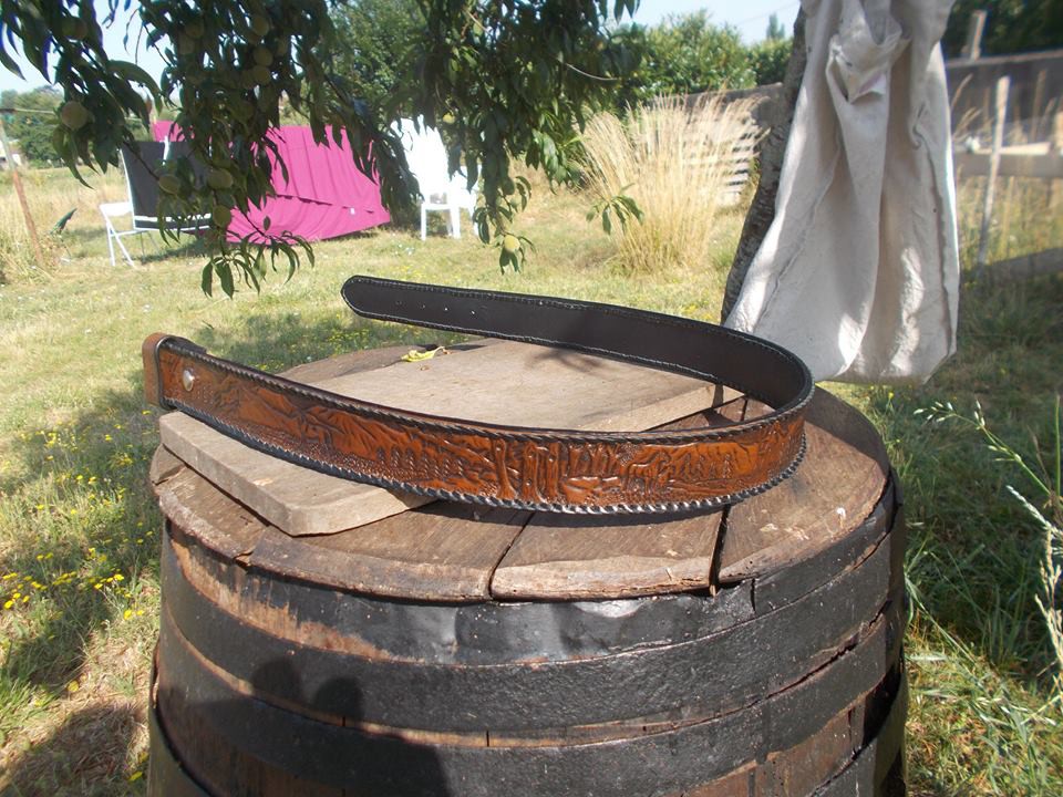 ceinture full carving  country and western